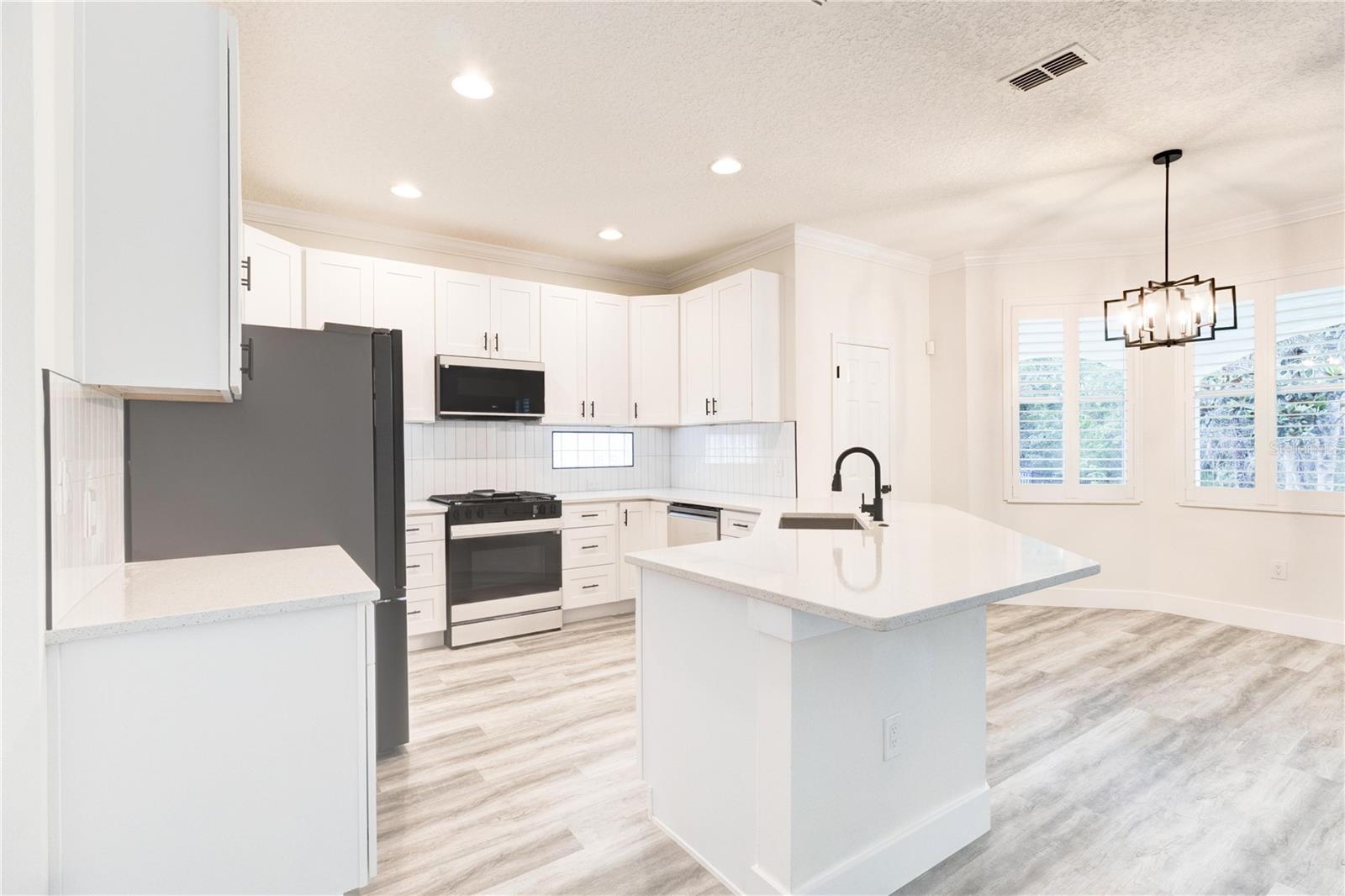 BELMERE VILLAGE G-5 - Residential Lease