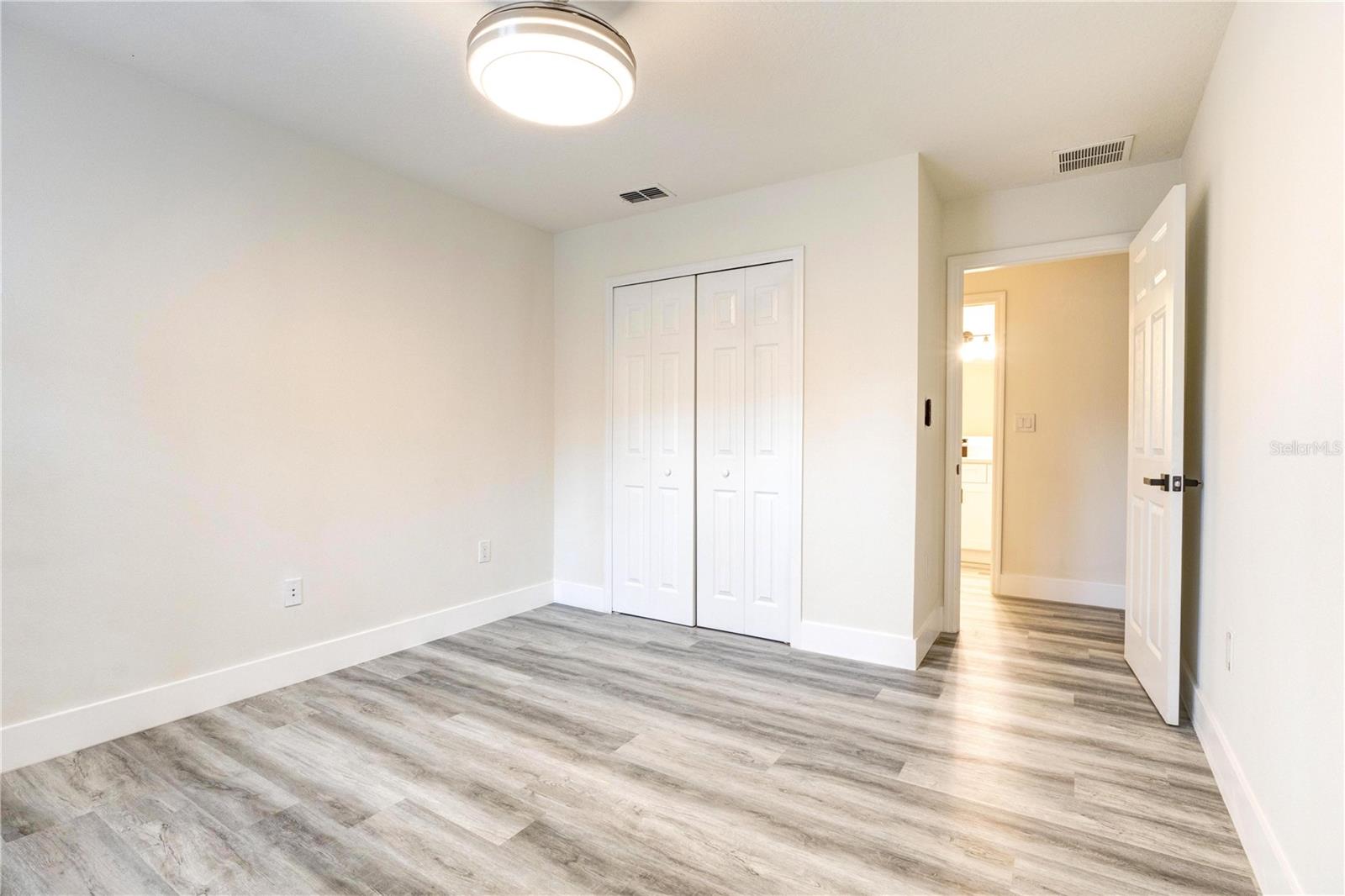BELMERE VILLAGE G-5 - Residential Lease