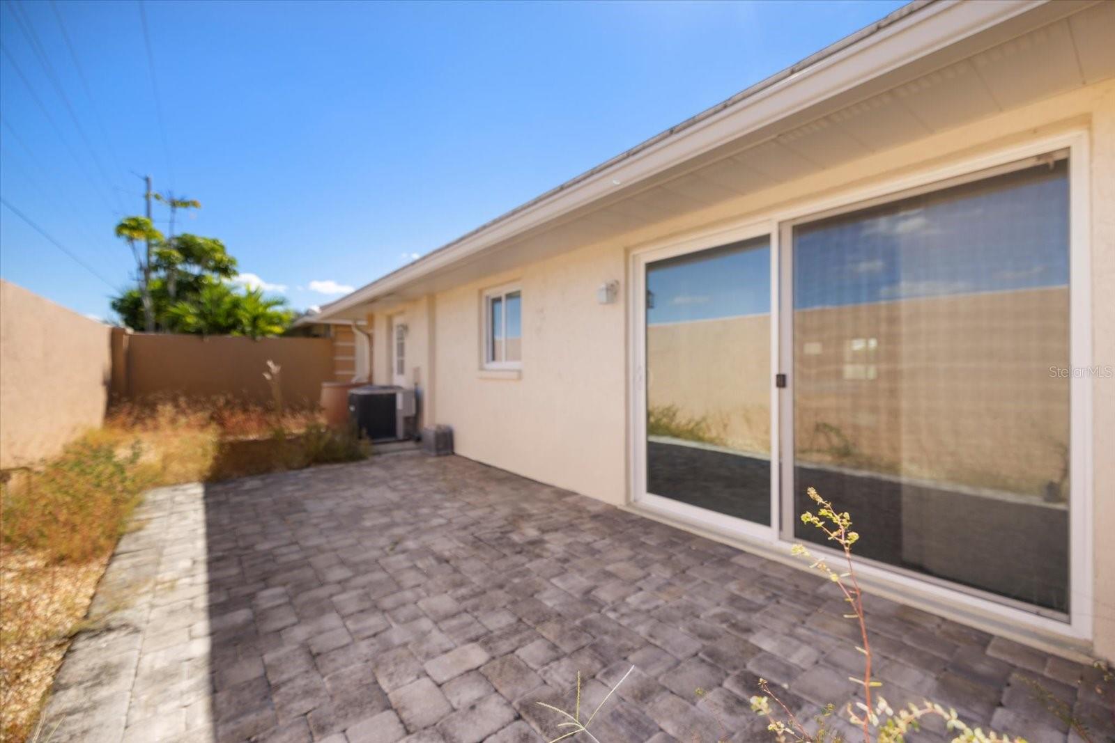 SORRENTO VILLAS 1 - Residential