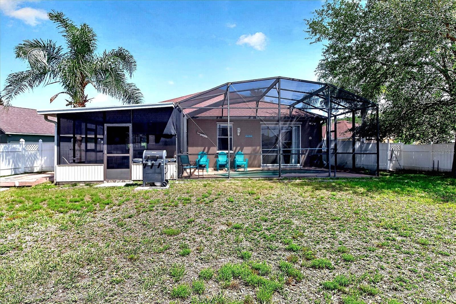 EMERALD POINTE - Residential