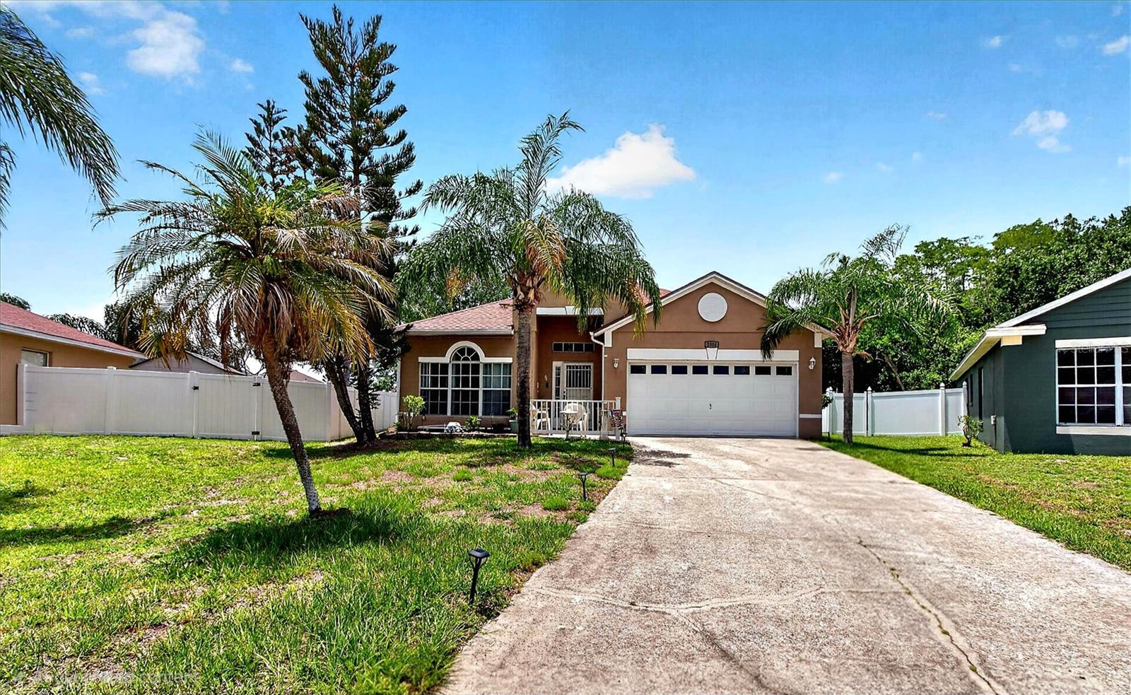 2304 SAPHIRE COURT