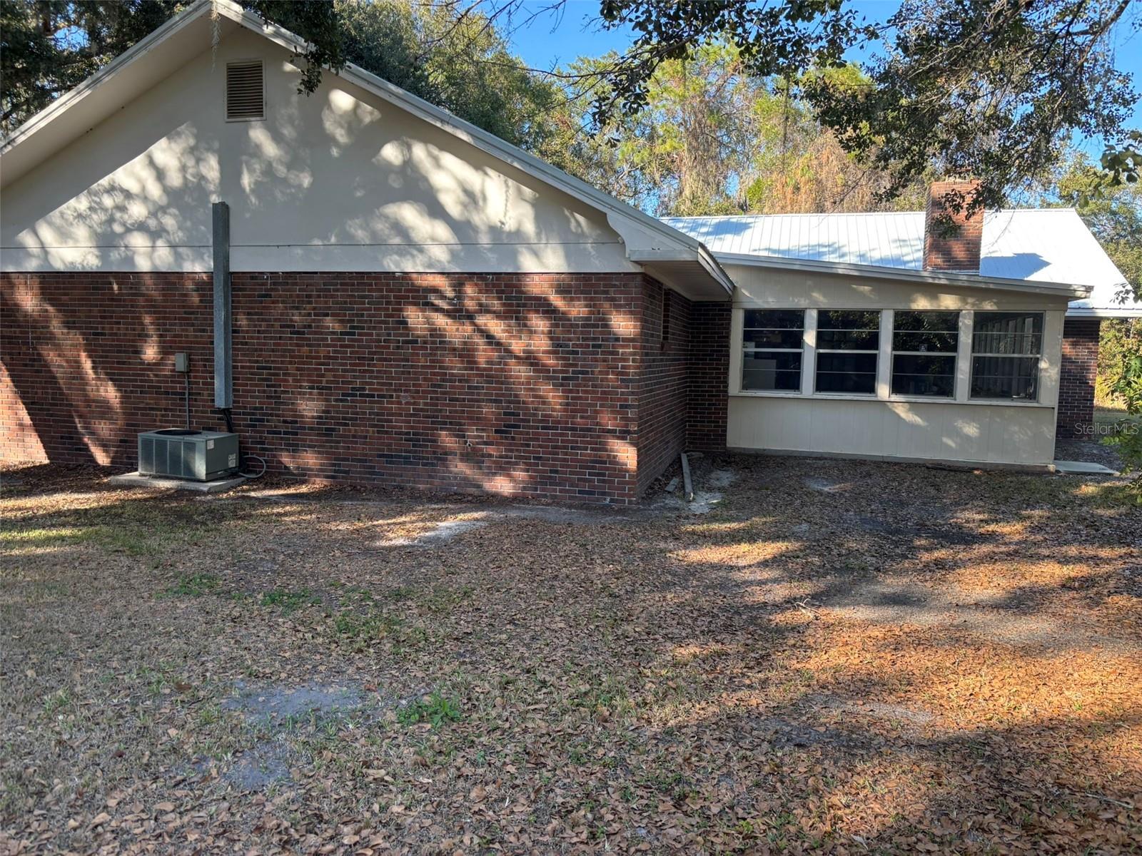 WARING ESTATES - Commercial Sale