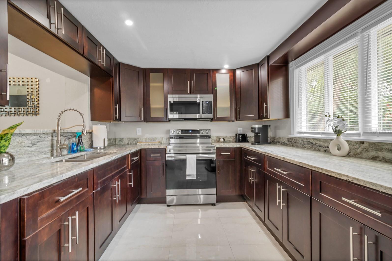 AZALEA PARK SEC 2 - Residential Income