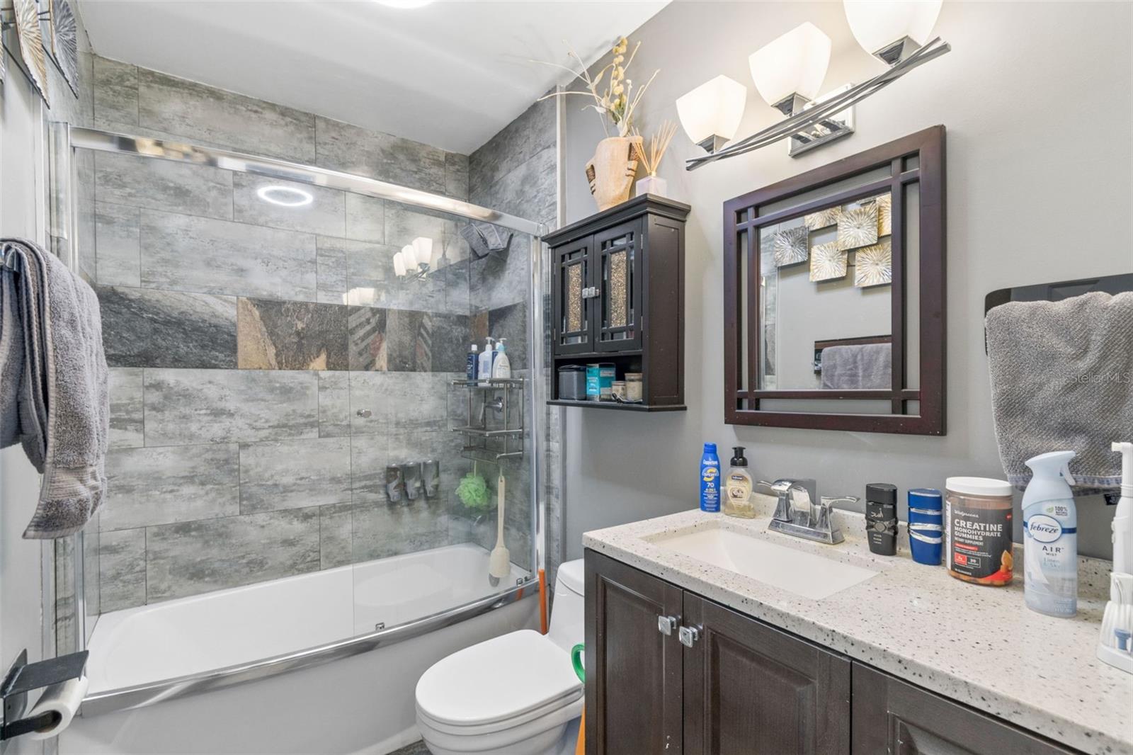 SANDPOINTE TWNHS SEC 05 - Residential