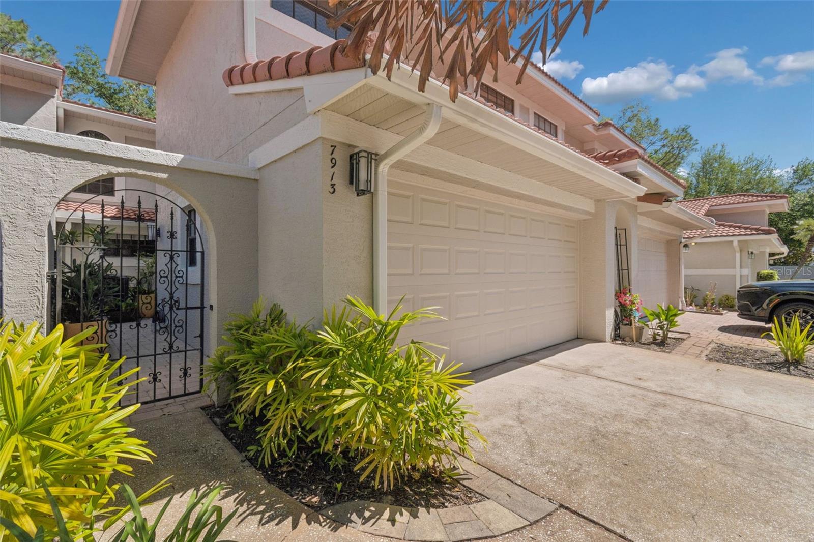 SANDPOINTE TWNHS SEC 05 - Residential