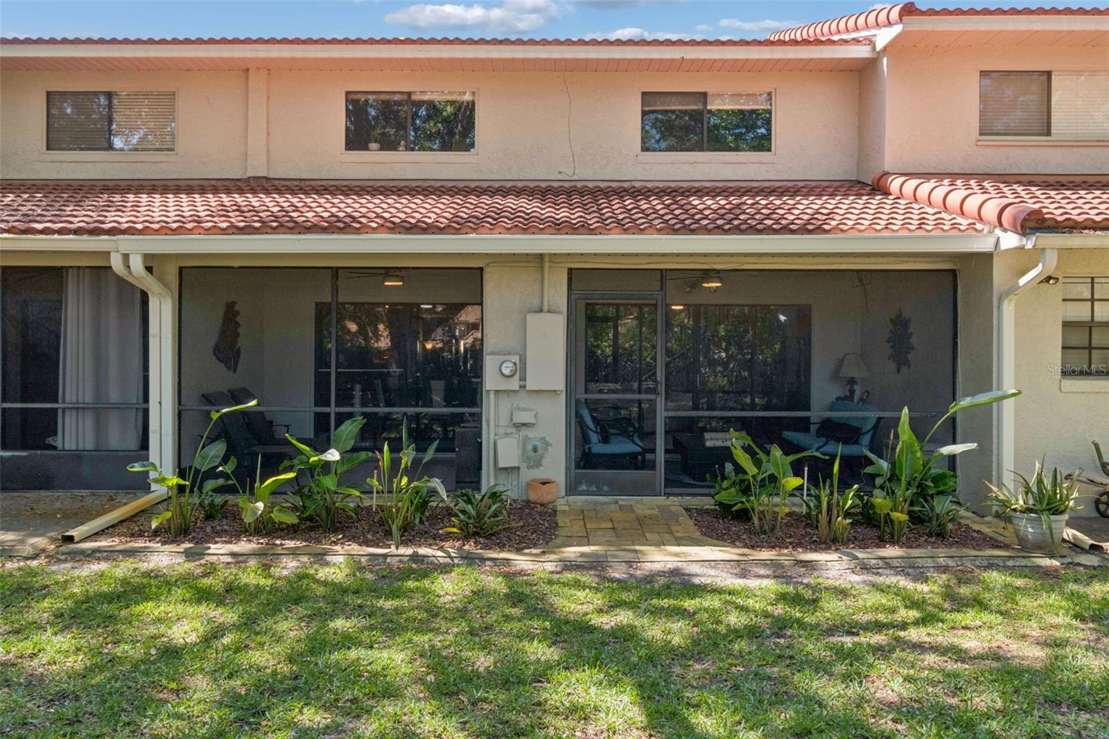 SANDPOINTE TWNHS SEC 05 - Residential