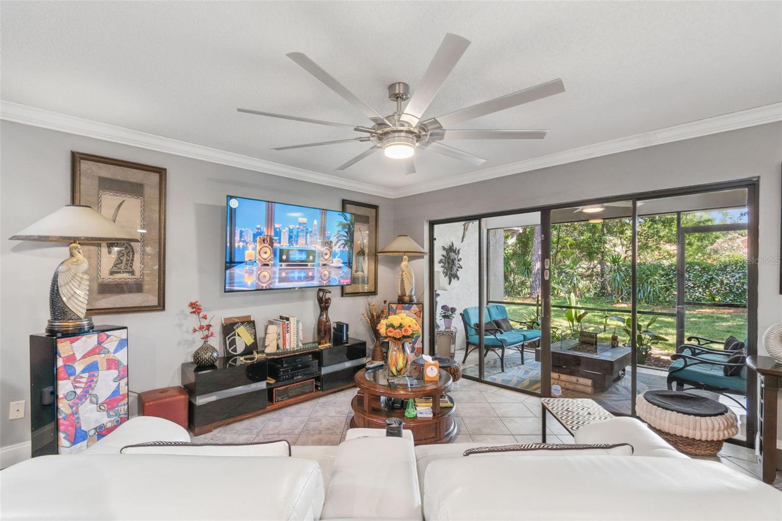 SANDPOINTE TWNHS SEC 05 - Residential