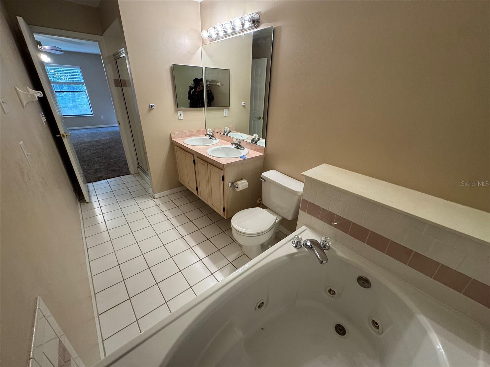 FAIRWAY OAKS UNIT 1 - Residential