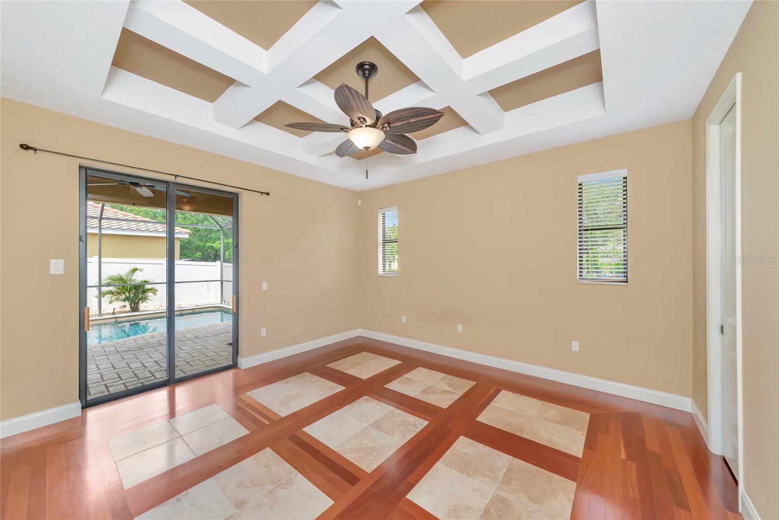 OAK VISTAS - Residential