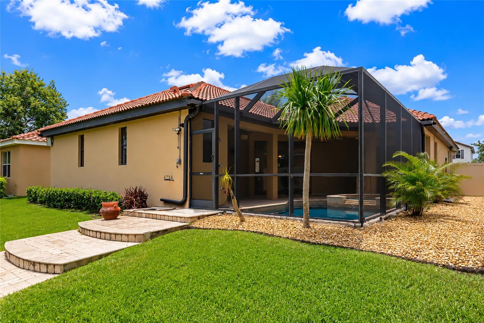 OAK VISTAS - Residential