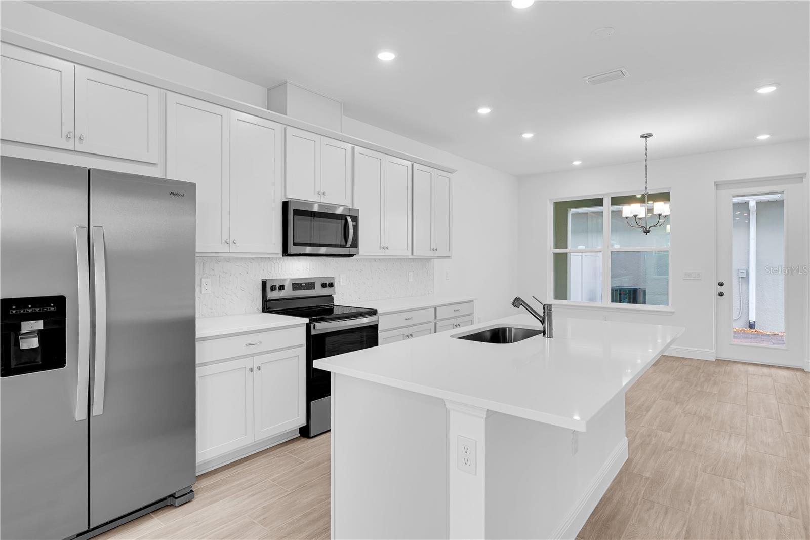 SERENADE/OVATION PH 1 - Residential Lease