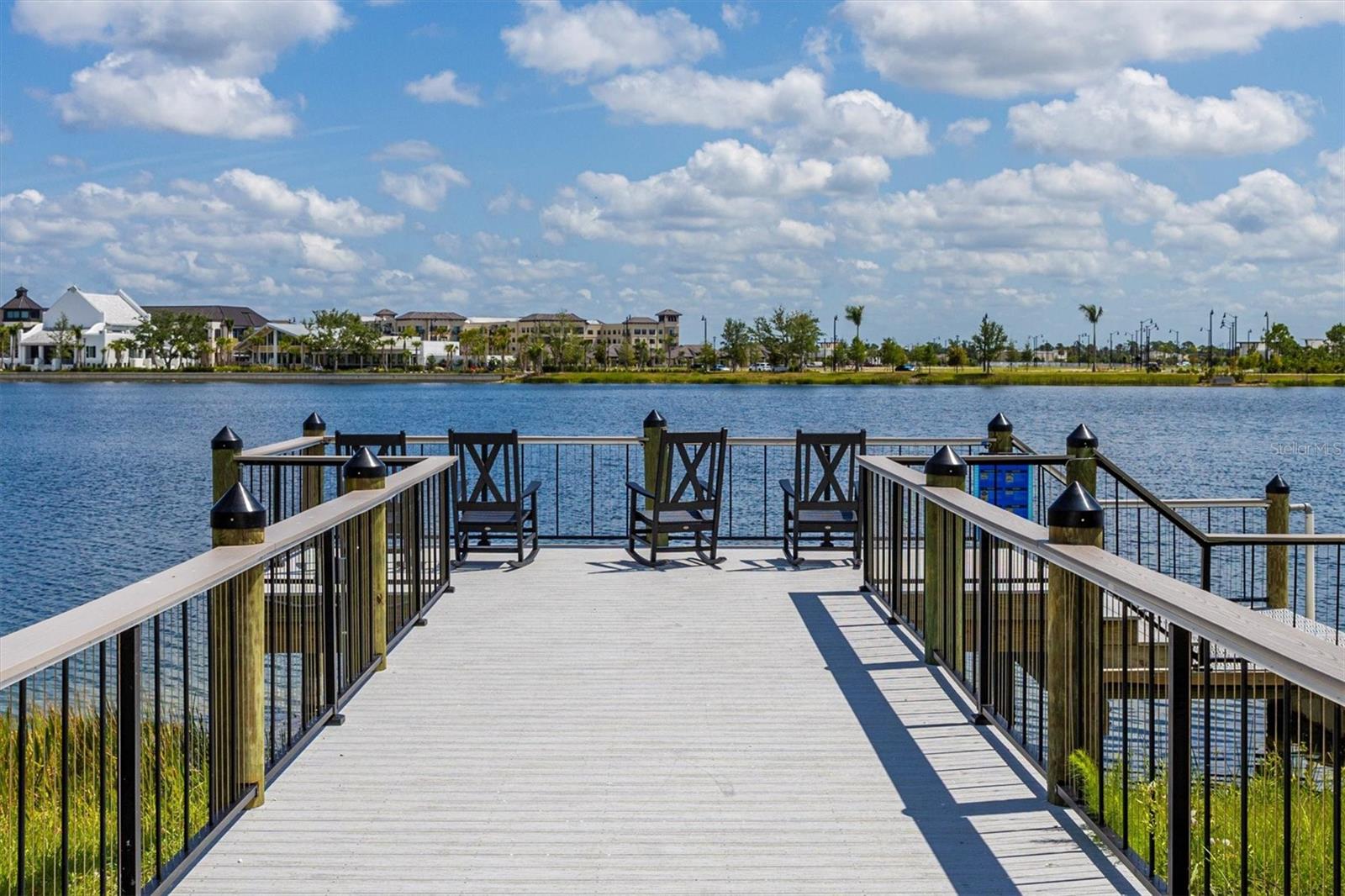 WELLEN PARK GOLF & COUNTRY CLUB - Residential Lease