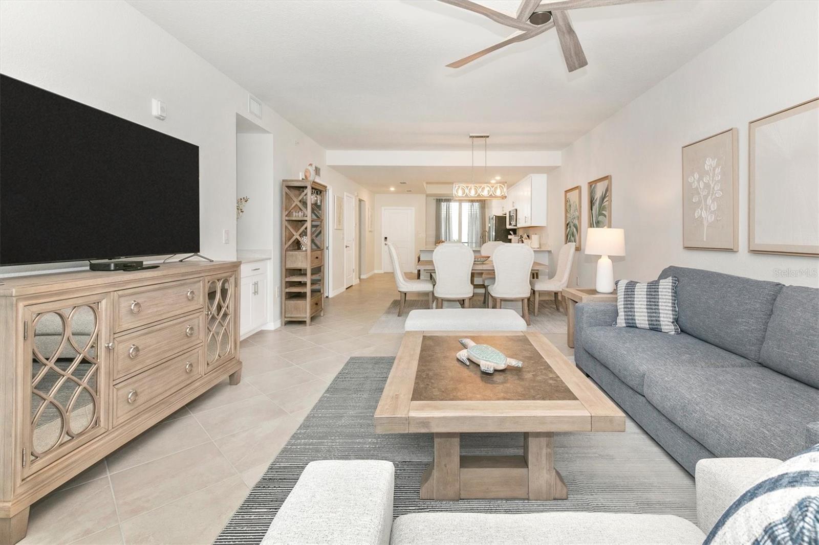 WELLEN PARK GOLF & COUNTRY CLUB - Residential Lease