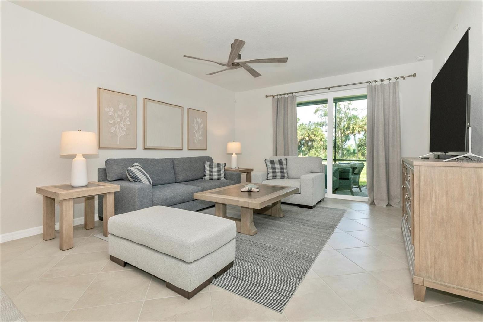 WELLEN PARK GOLF & COUNTRY CLUB - Residential Lease