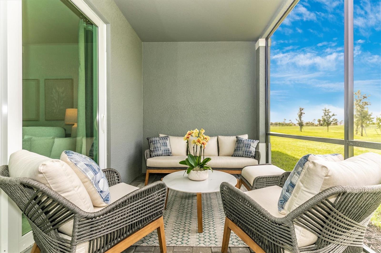 WELLEN PARK GOLF & COUNTRY CLUB - Residential Lease
