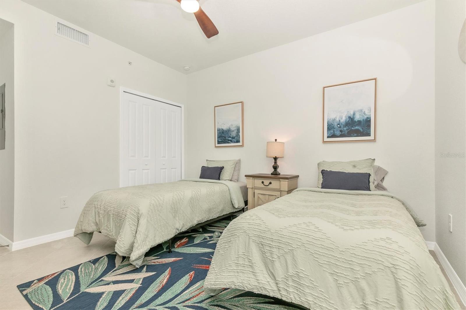 WELLEN PARK GOLF & COUNTRY CLUB - Residential Lease
