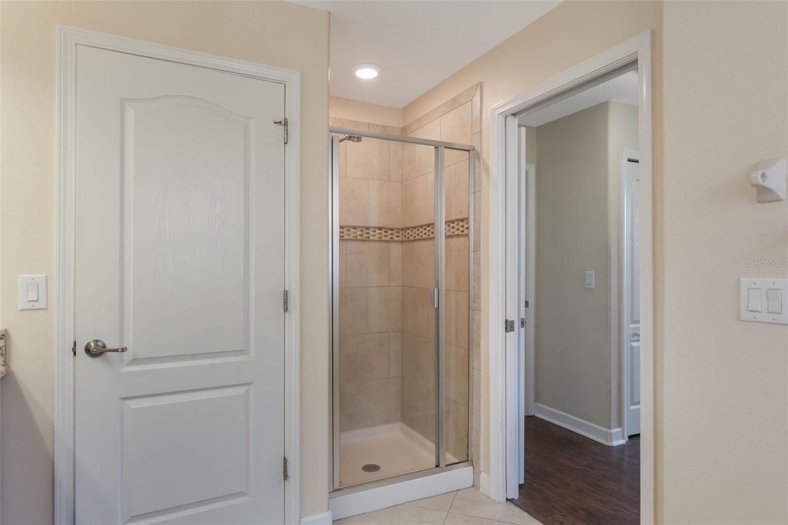 CHAMPIONS CLUB CONDO PH 6 - Residential