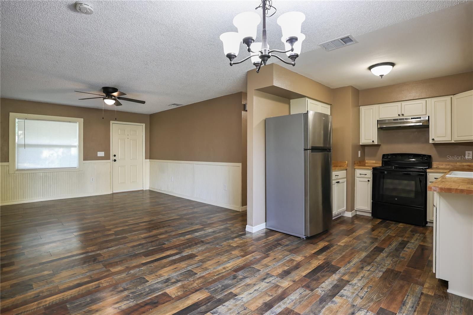 PINEVIEW SUB - Residential