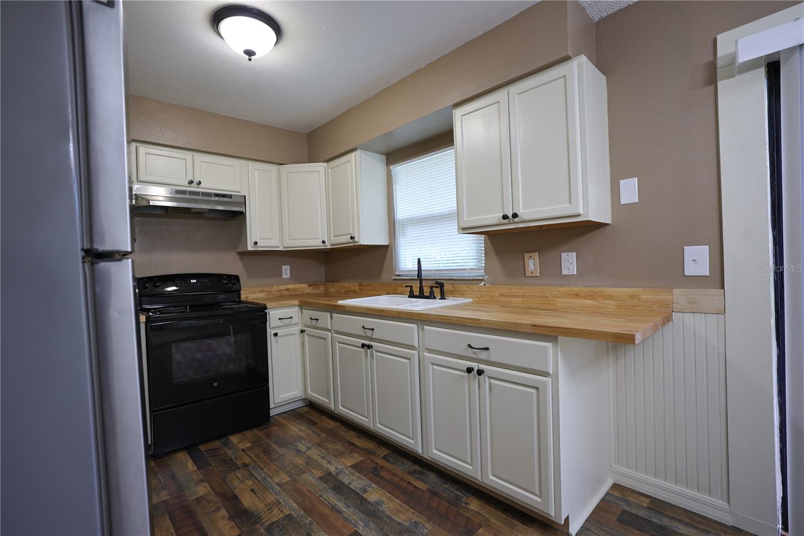 PINEVIEW SUB - Residential