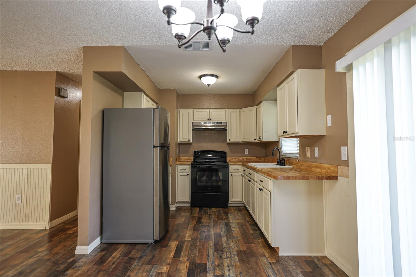 PINEVIEW SUB - Residential