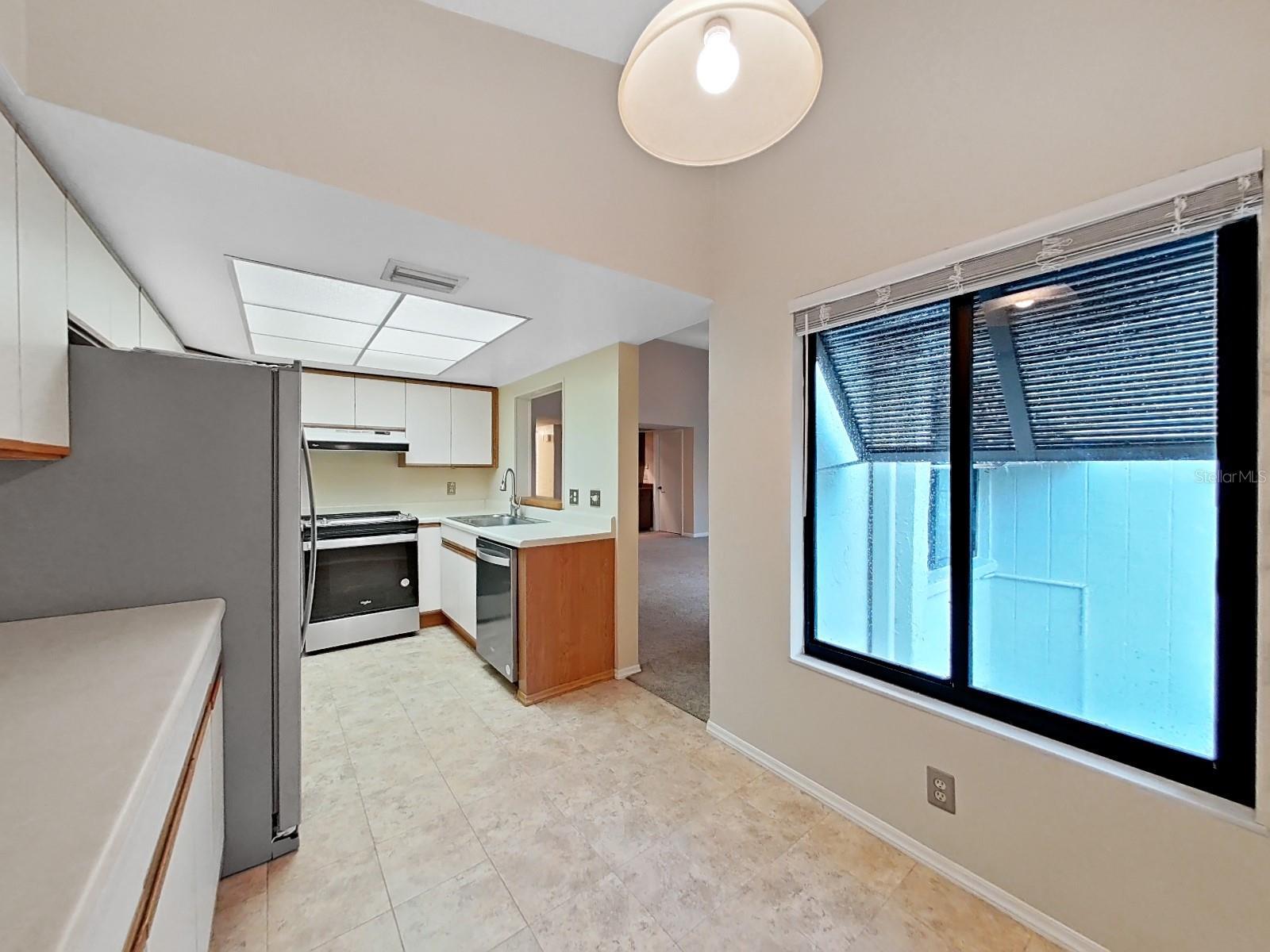 FORESTBROOK I CONDO - Residential Lease