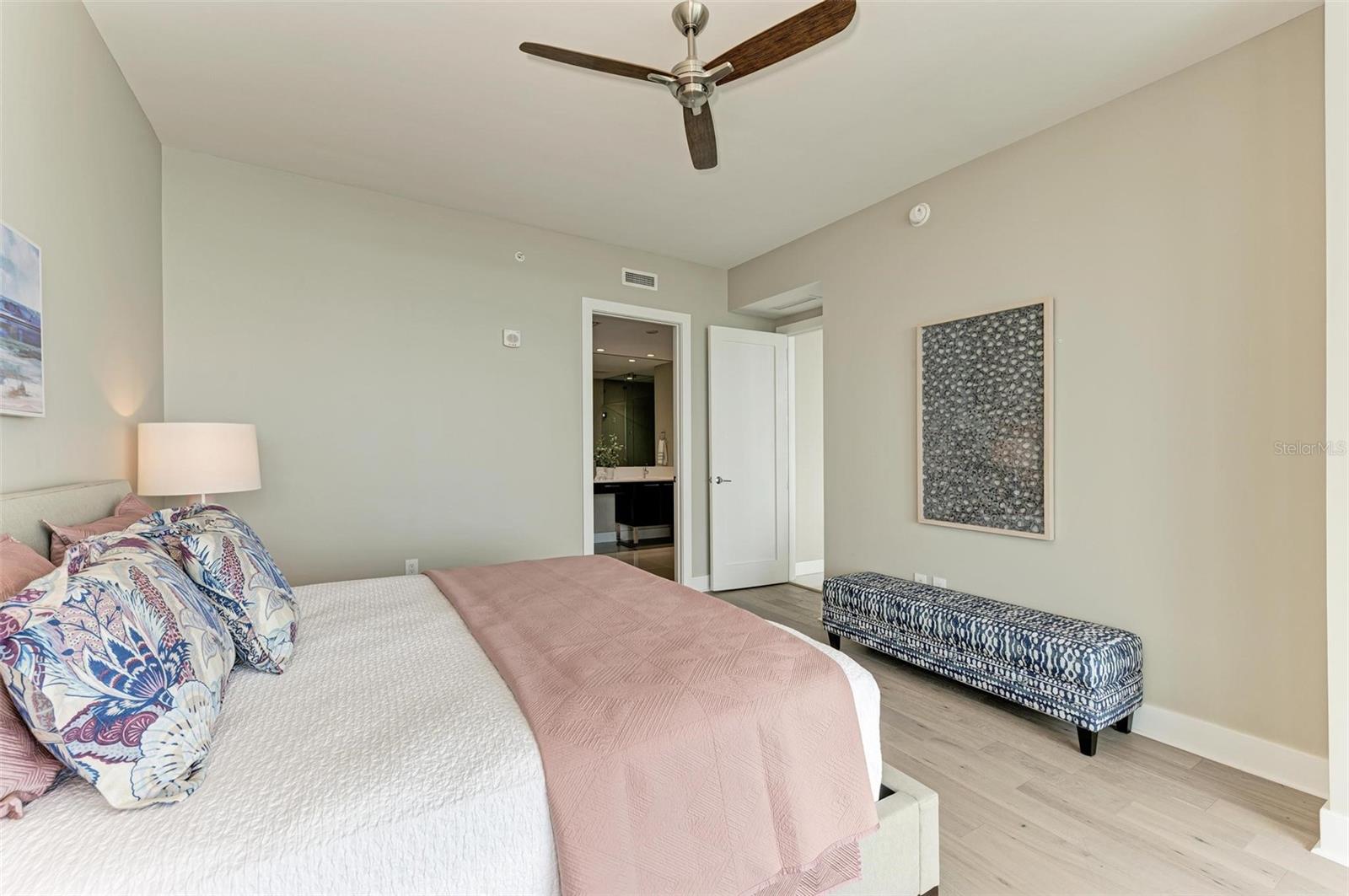 VUE SARASOTA BAY - Residential