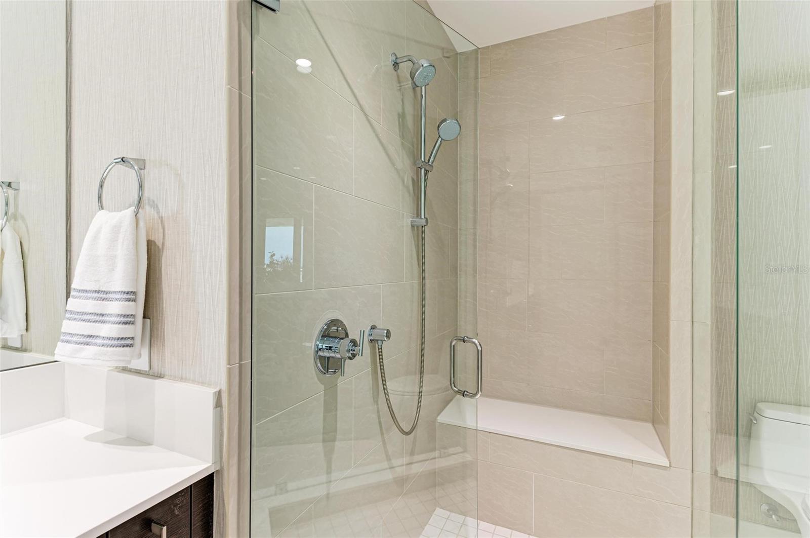 VUE SARASOTA BAY - Residential