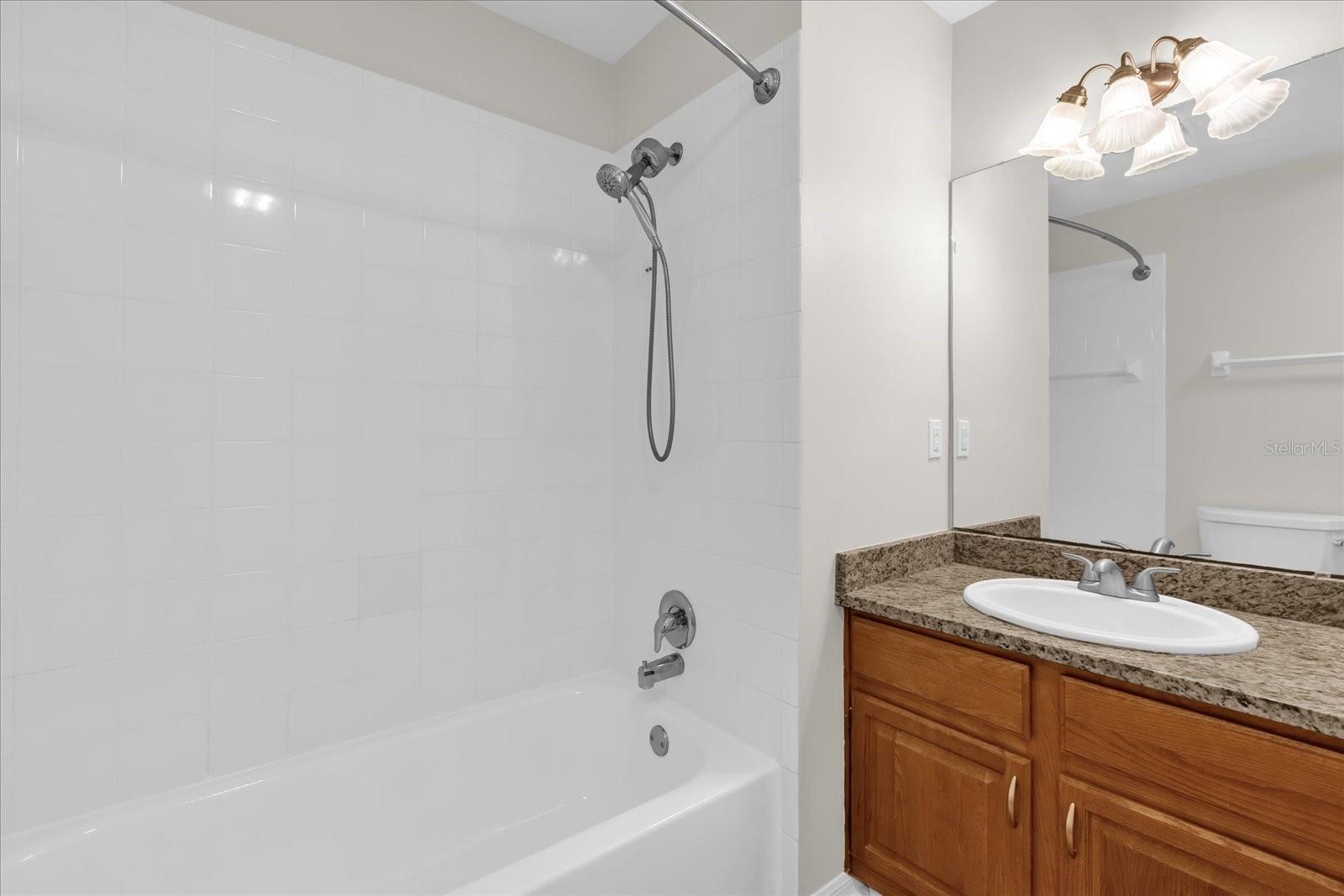 TOWNHOMES VILLAGE - Residential