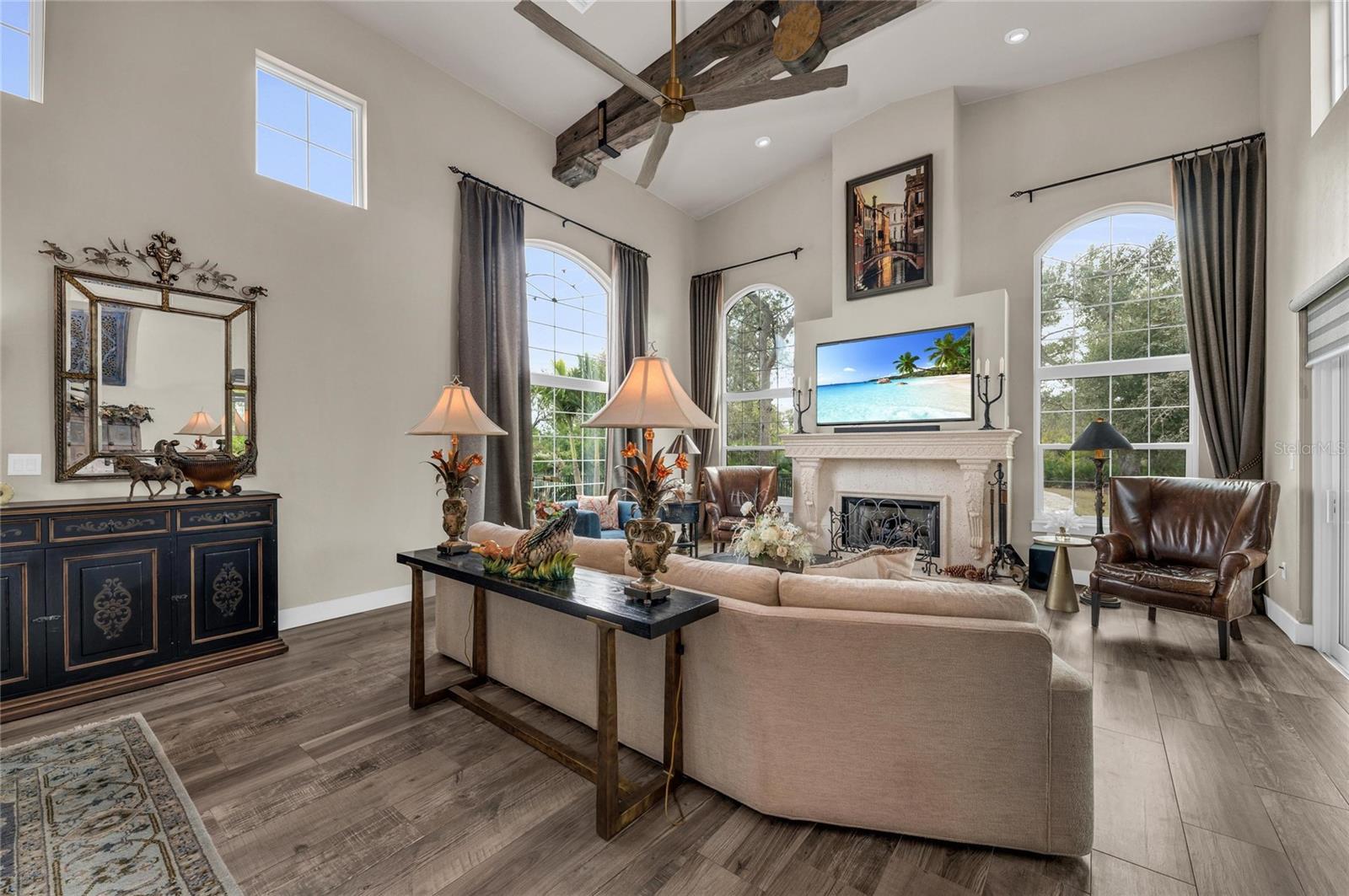 HERONS COVE - Residential