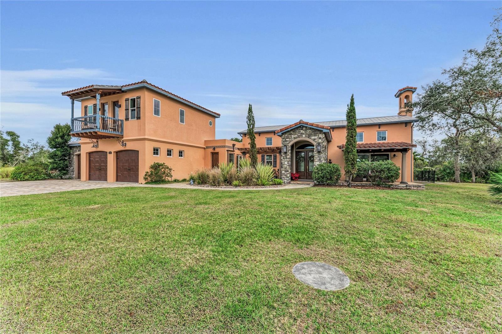 HERONS COVE - Residential