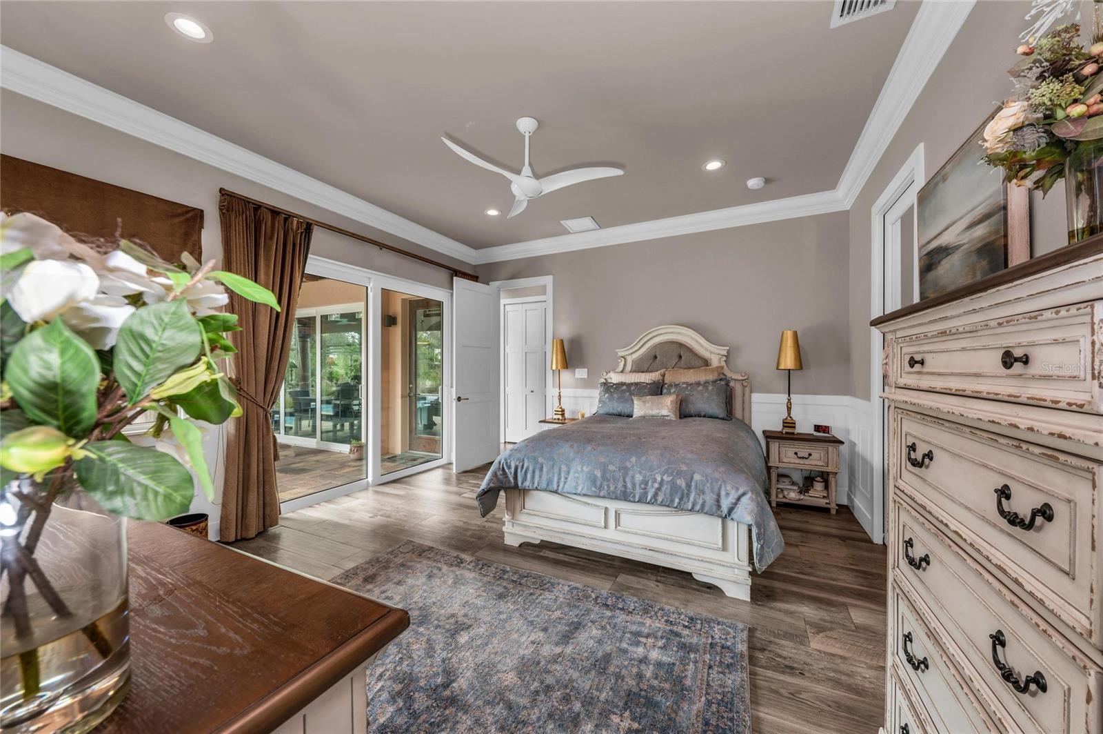 HERONS COVE - Residential