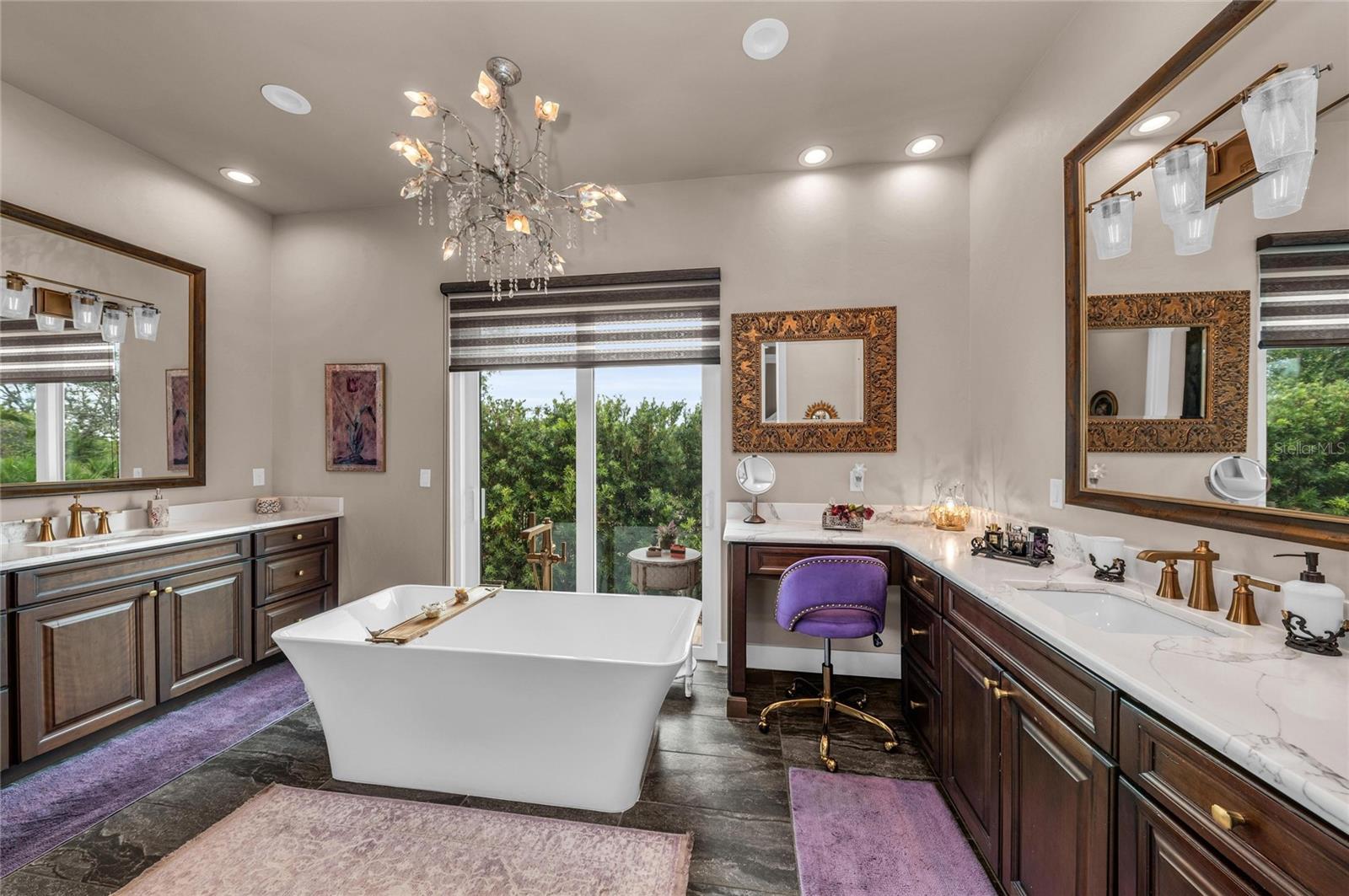 HERONS COVE - Residential