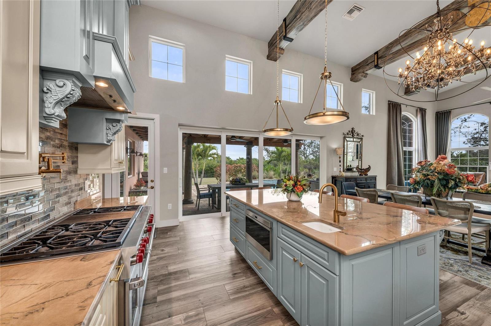 HERONS COVE - Residential