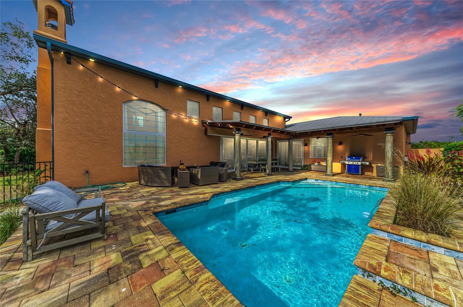 HERONS COVE - Residential