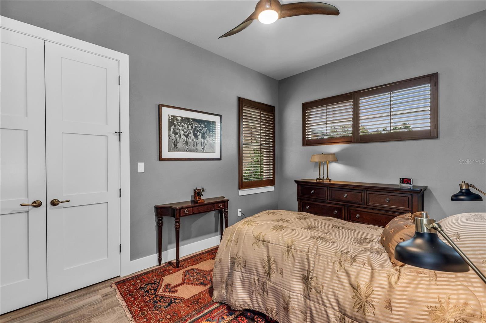 HERONS COVE - Residential