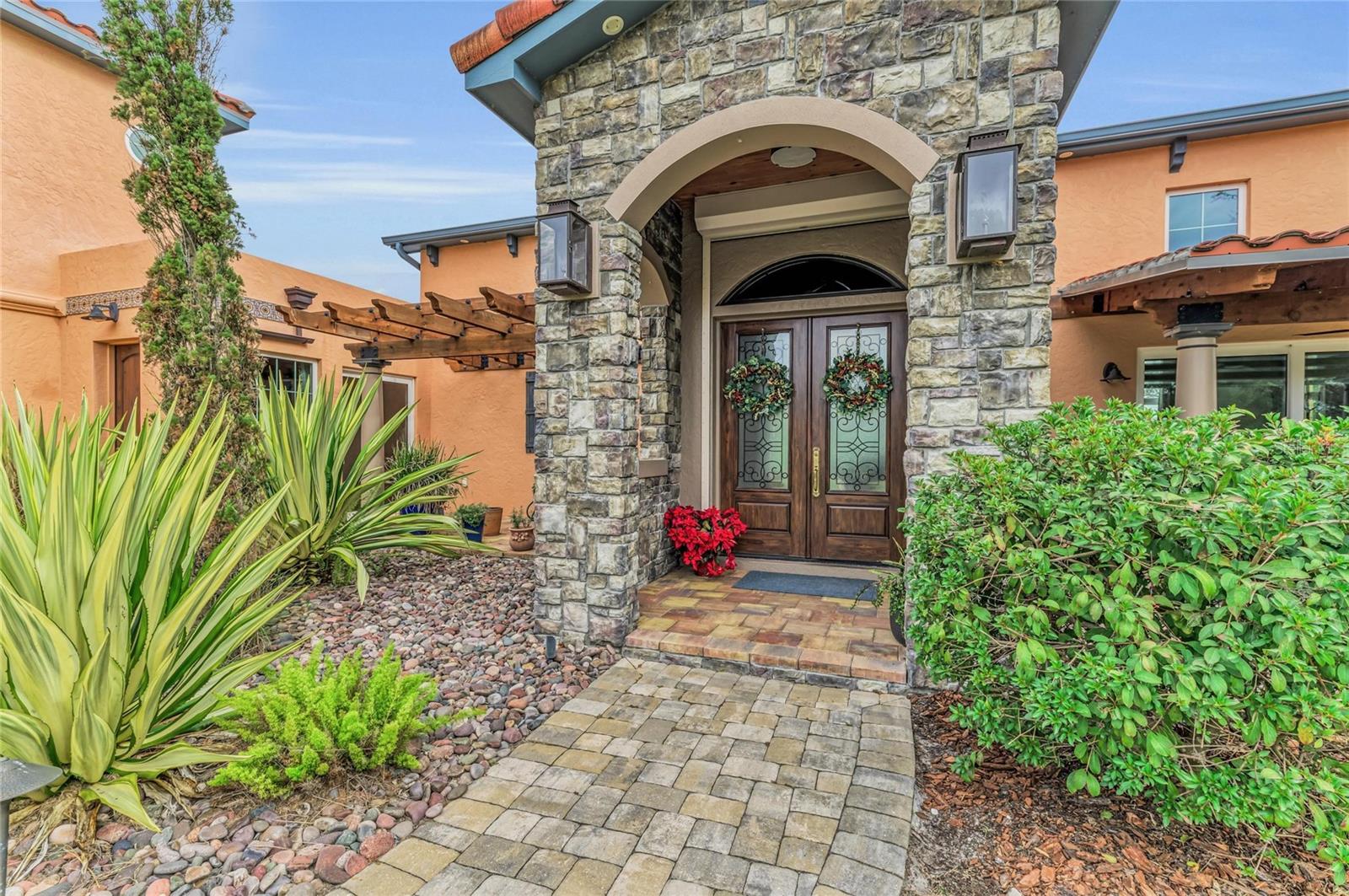 HERONS COVE - Residential