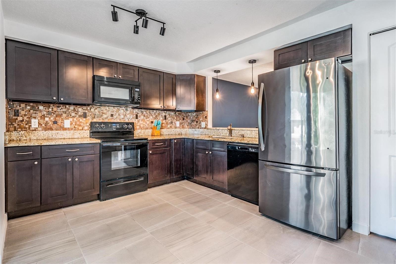 6 HARBOR COVE STREET
