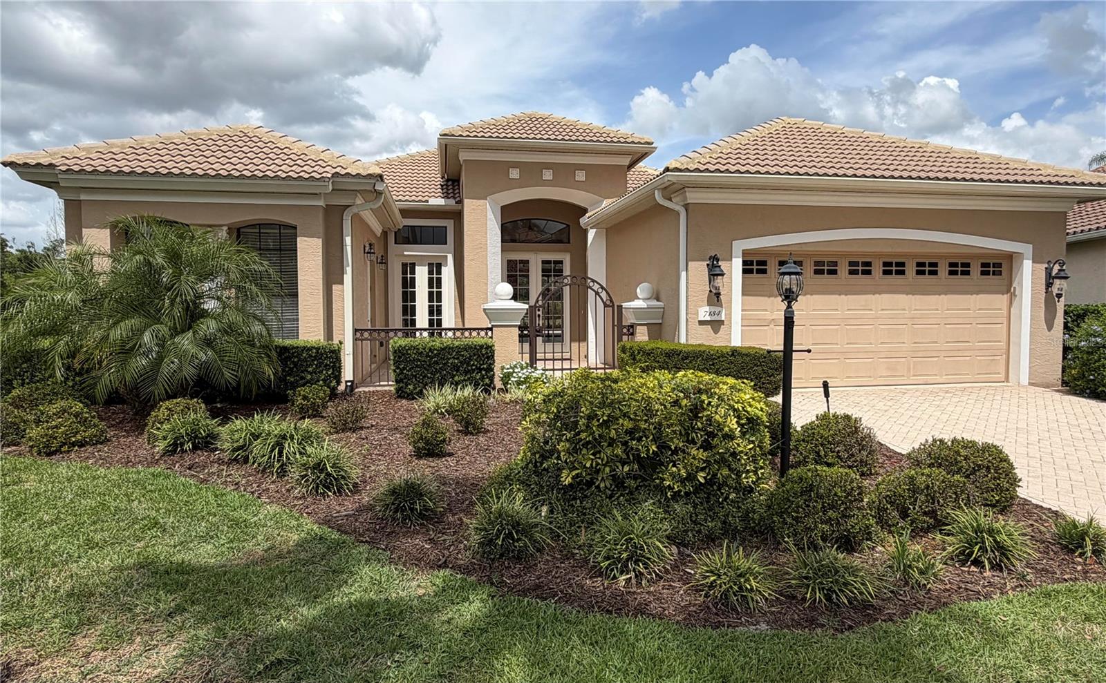 LAKEWOOD RANCH COUNTRY CLUB VILLAGE I - Residential