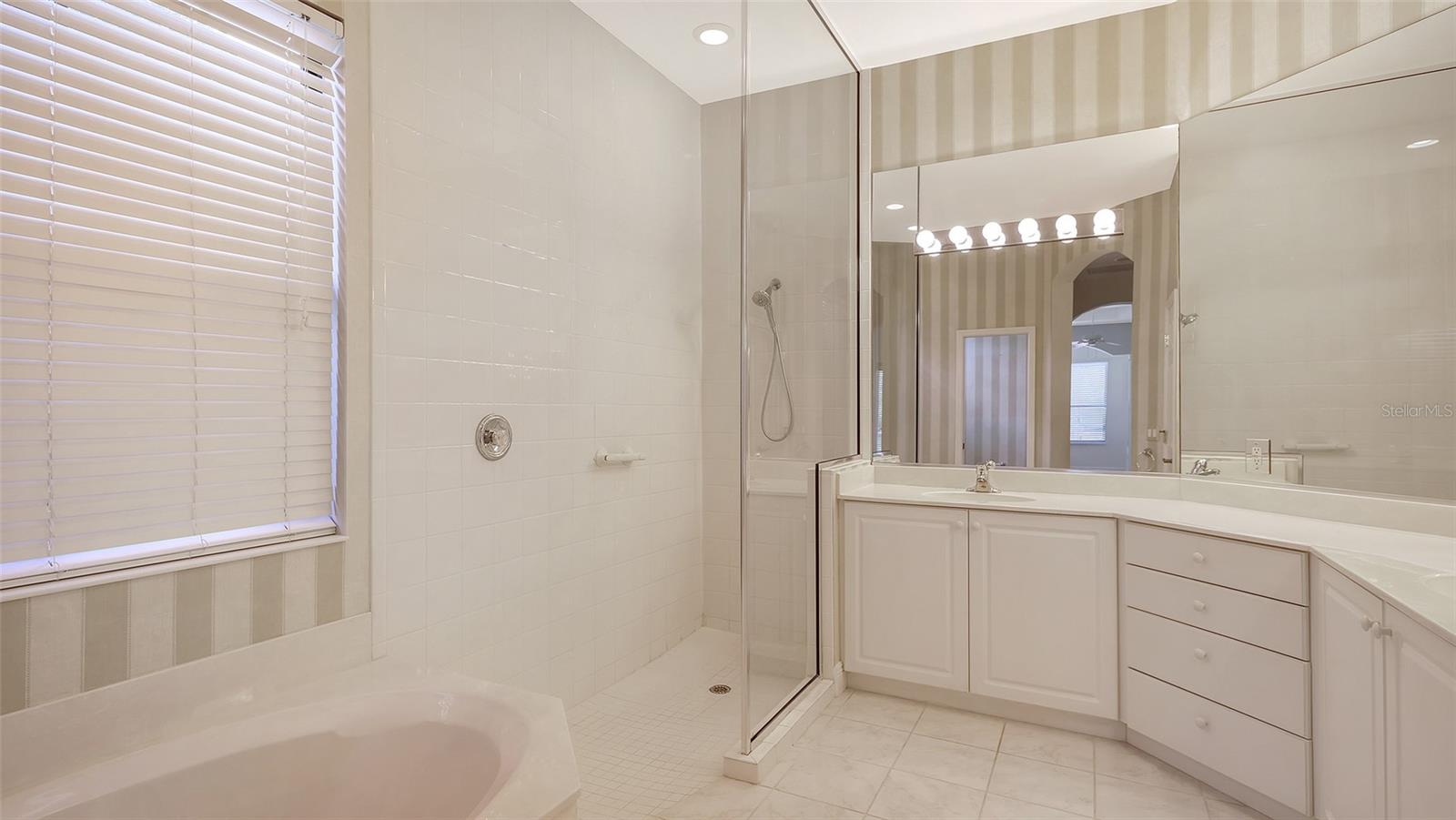 LAKEWOOD RANCH COUNTRY CLUB VILLAGE I - Residential