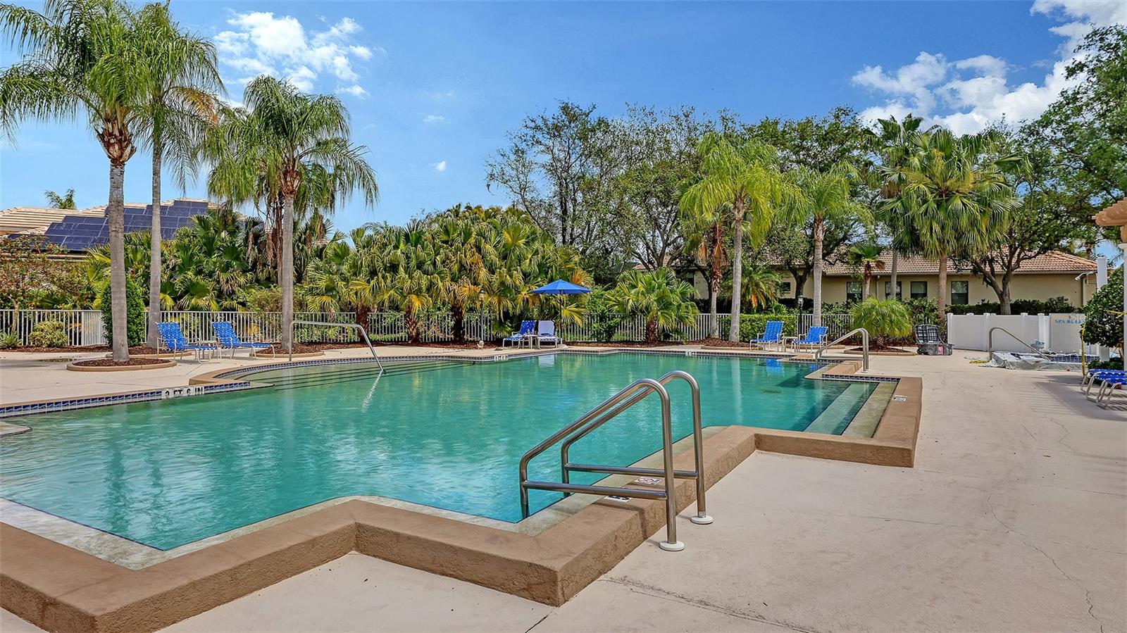 LAKEWOOD RANCH COUNTRY CLUB VILLAGE I - Residential