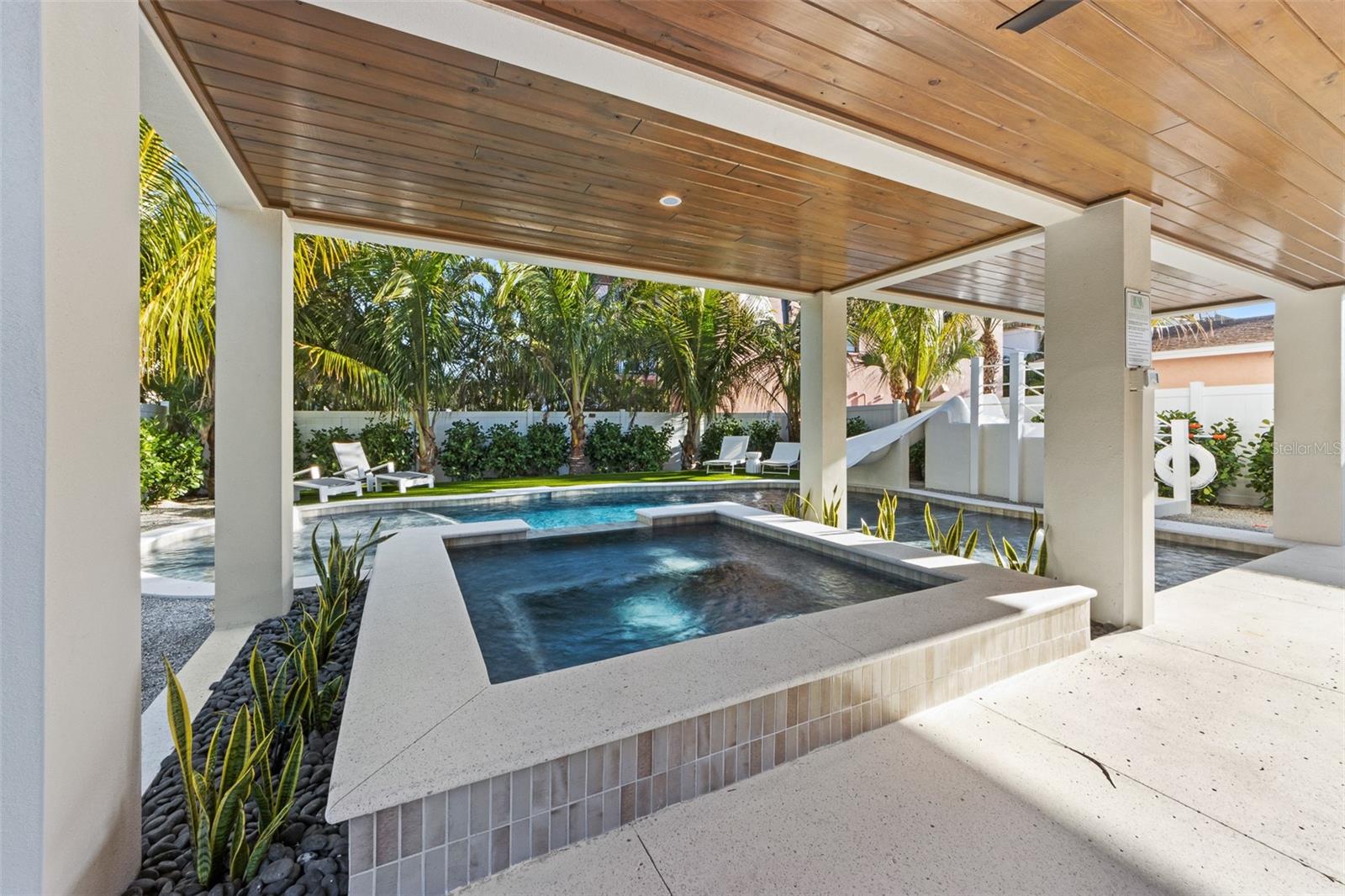 LIDO BEACH DIV B - Residential