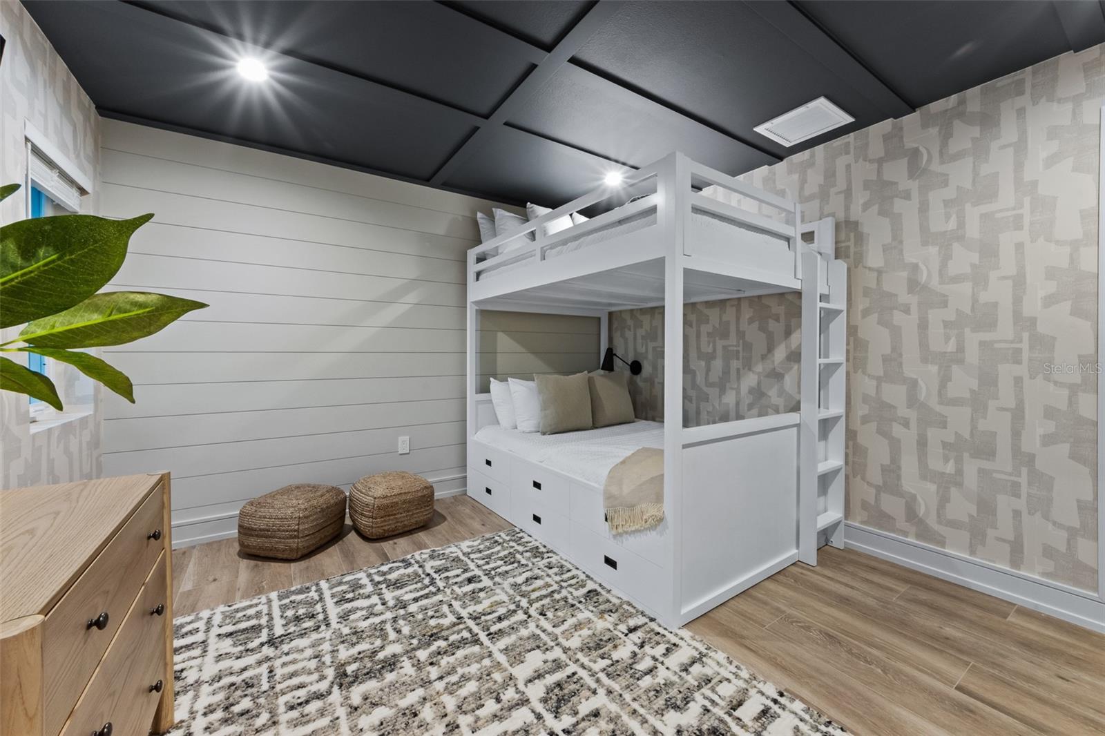 LIDO BEACH DIV B - Residential