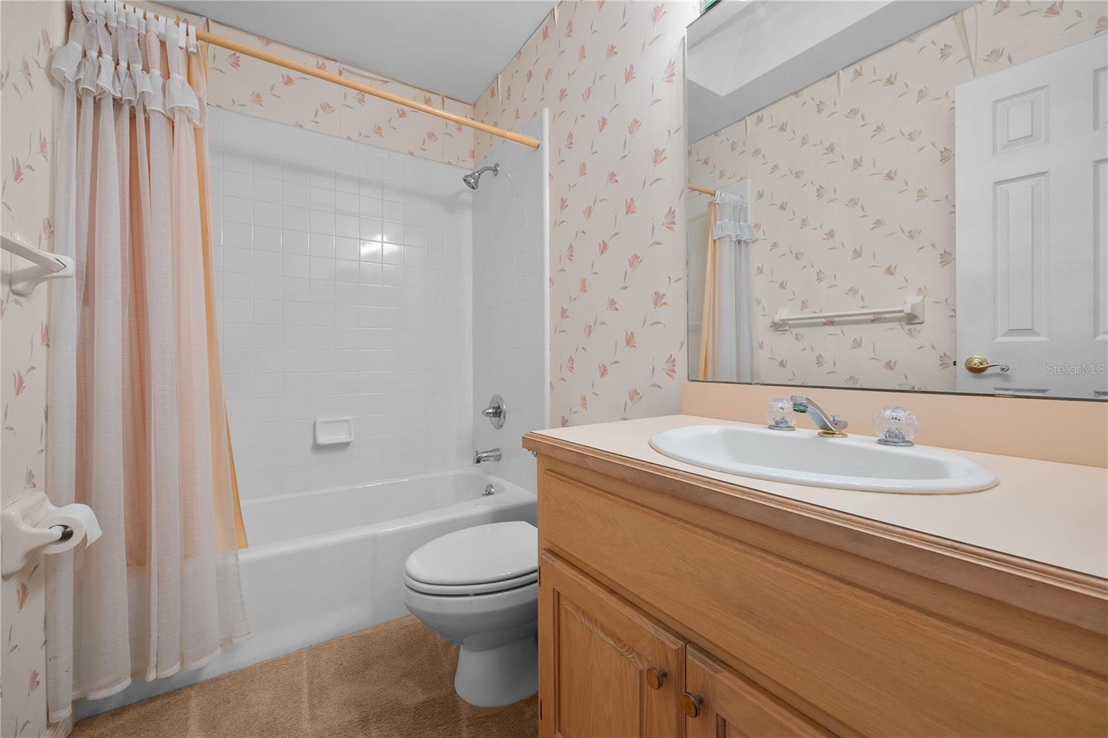 OAK CREST ESTATE ADD #2 - Residential