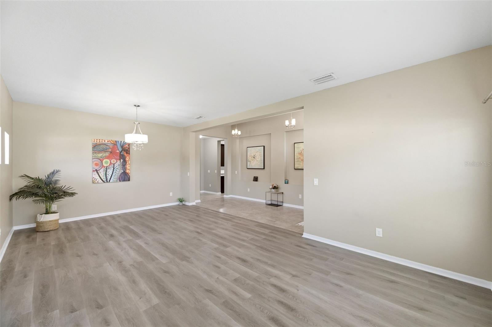 WATERS EDGE - Residential