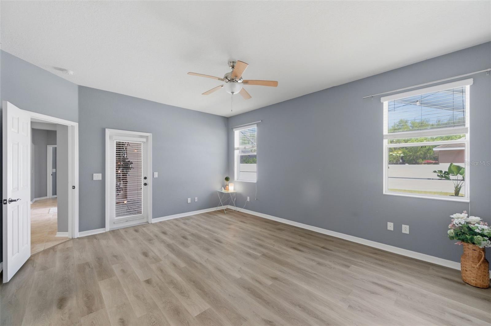 WATERS EDGE - Residential