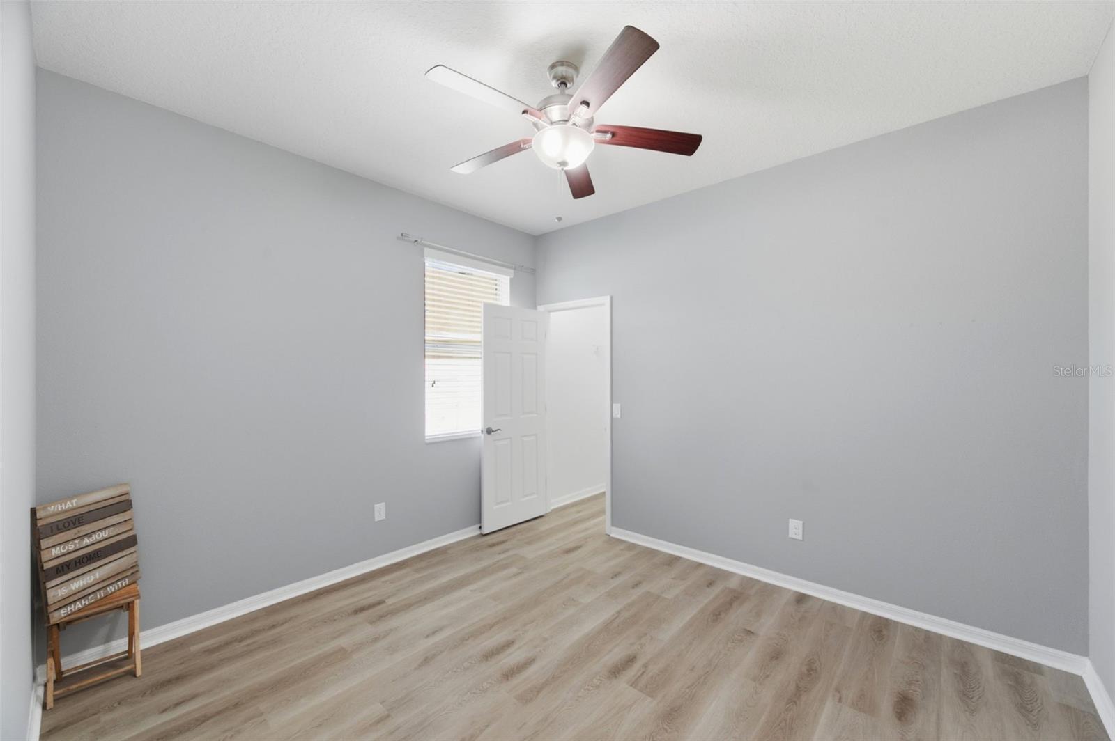 WATERS EDGE - Residential