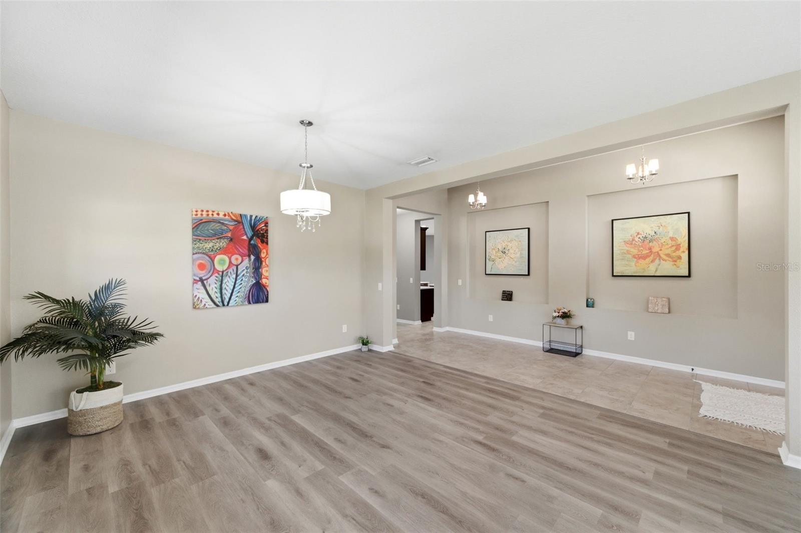 WATERS EDGE - Residential