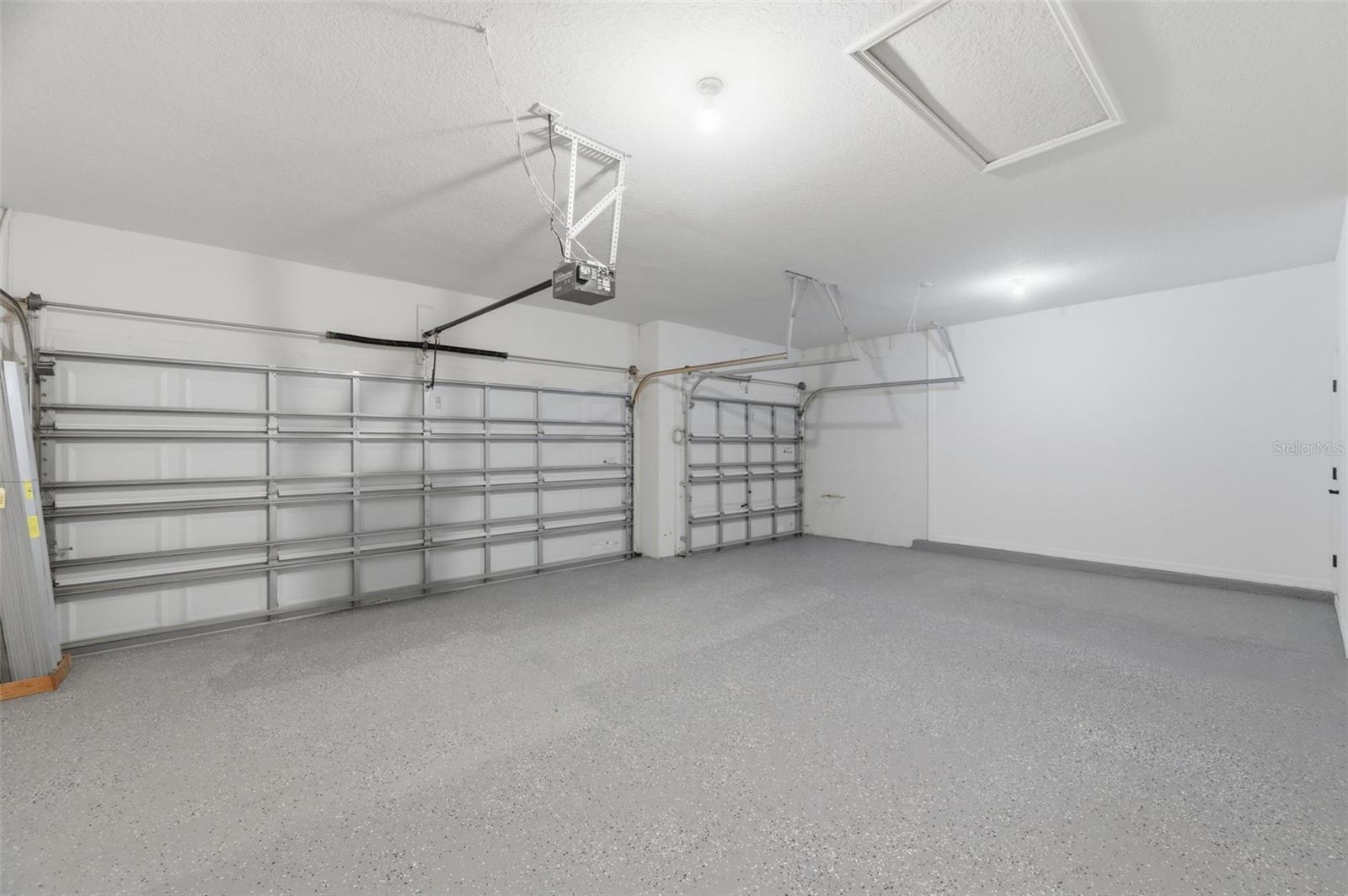 WATERS EDGE - Residential