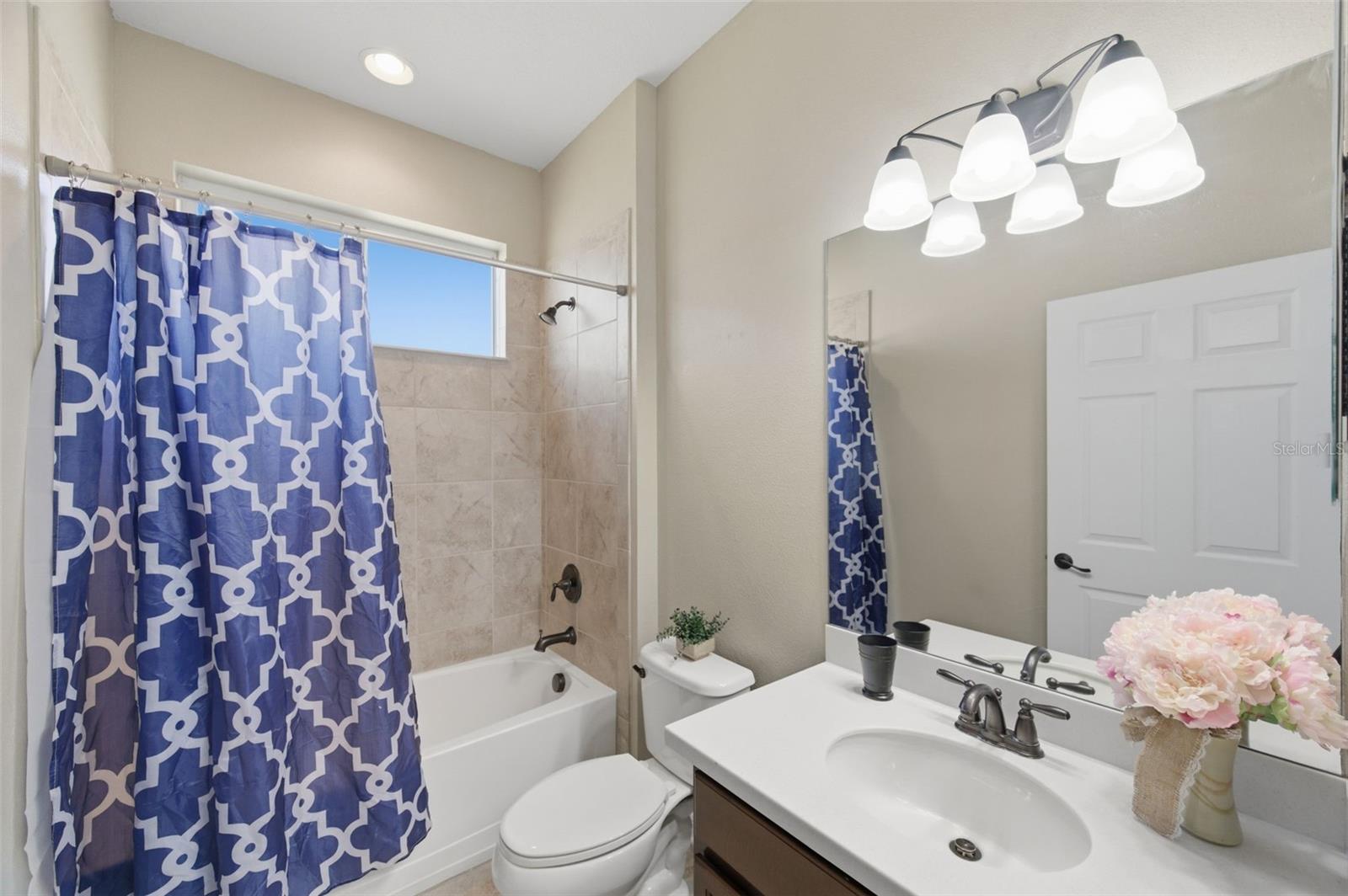 WATERS EDGE - Residential