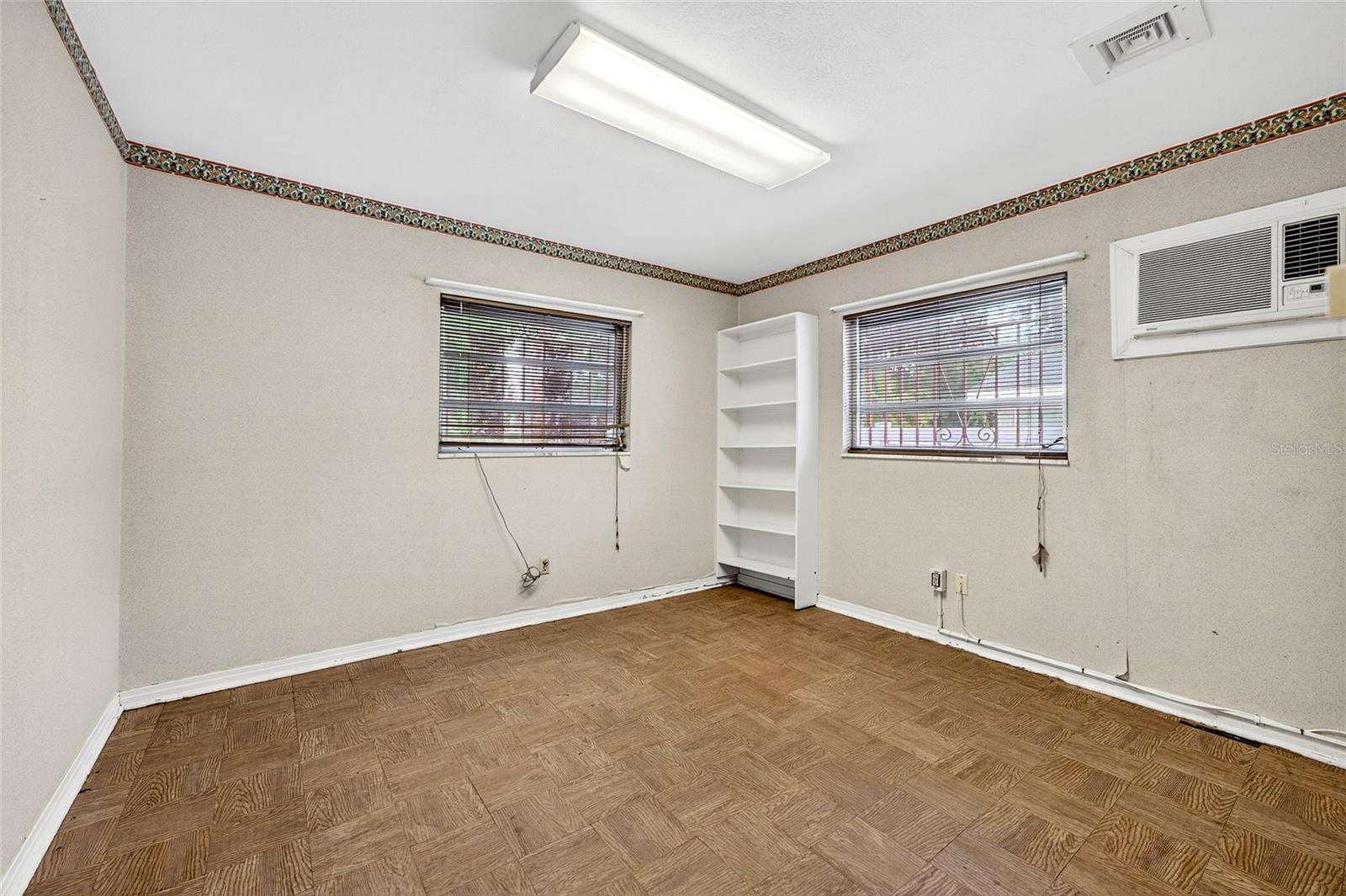EAST TAMPA BLOCKS 1 TO 40 - Residential